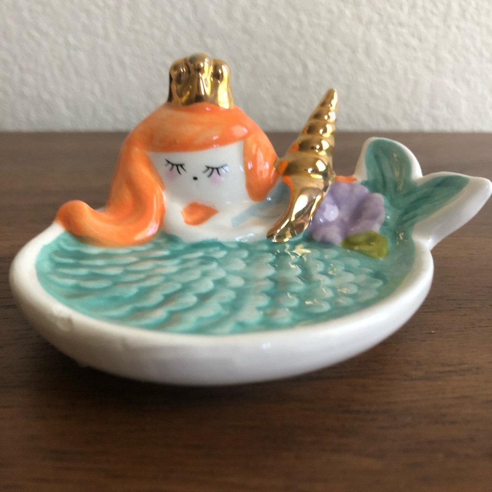 Pastel mermaid princess ring tray